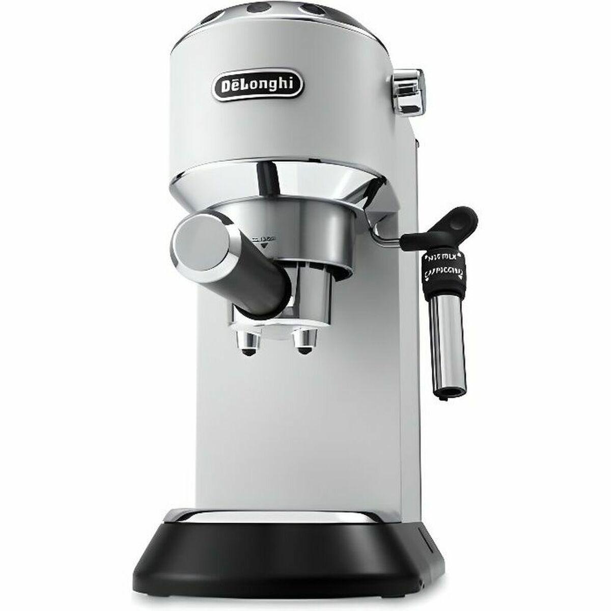 DeLonghi Dedica Style EC 685.W espressomaskine - hvid/sort/sølv, 1,1 l, 15 bar
