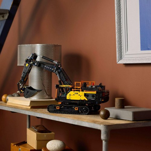 LEGO Technic Volvo EC500 Hybrid Gravemaskine - 2.359 dele