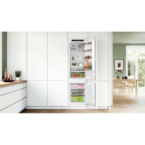 Bosch KIN96VFD0 integreret køle/fryseskab 194 cm - Hvid
