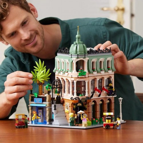 Lego Icons 10297 Boutique Hotel byggesæt, sort - 3.066 dele