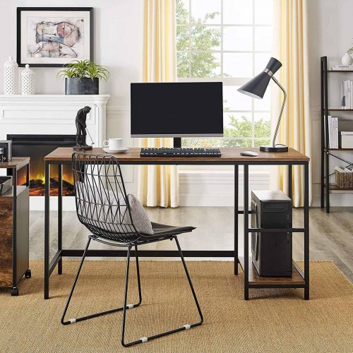 Skrivebord – VASAGLE computerbord med 2 hylder, industrielt, rustik brun/sort (LWD55X)