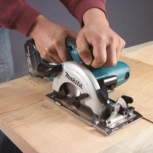 Rundsav akku 18 V – Makita DSS501Z, 136 mm