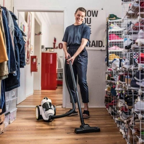 Støvsuger Kärcher VC3 poseløs - gul/hvid/sort - 700 W