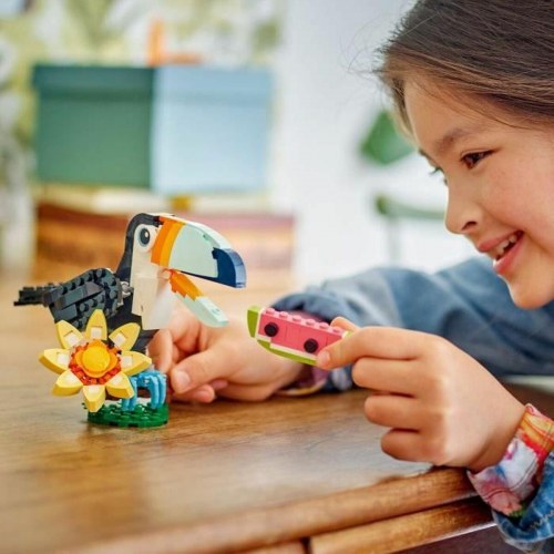 Byggelegetøj LEGO Creator 3-i-1 Tropical Toucan (31173) - 225 dele