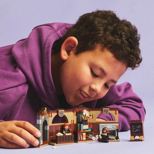 LEGO Harry Potter Hogwarts: Charms Class - byggesæt (8+)