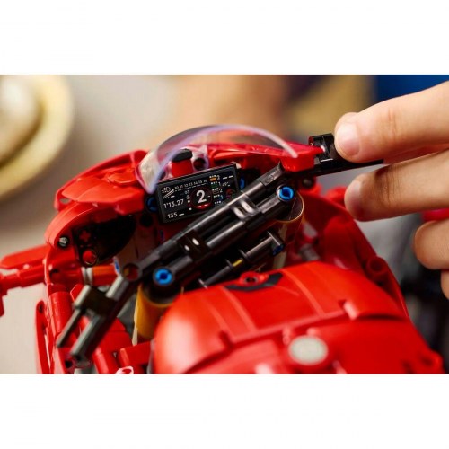 LEGO Technic Ducati Panigale V4 S - byggesæt 1603 dele (42202)
