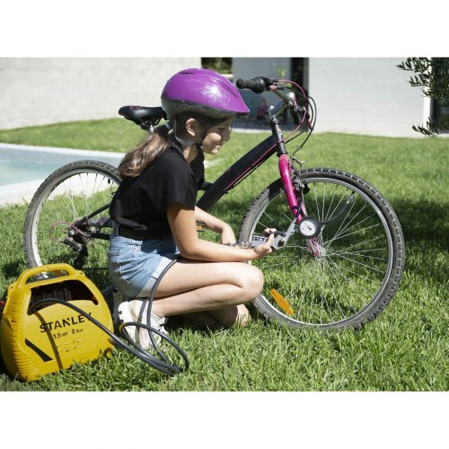 Stanley 1868 luftkompressor - 230 V, oliefri, sæt med tilbehør