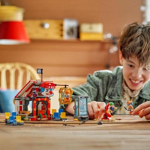LEGO byggesæt - One Piece Buggy-klovnens Grand Chase (8+)
