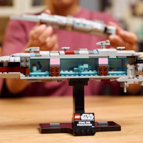 LEGO Star Wars Home One Starcruiser 75405 - byggesæt