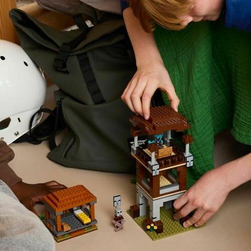 LEGO Minecraft - The Pillager Outpost & Ravager (21278) byggesæt