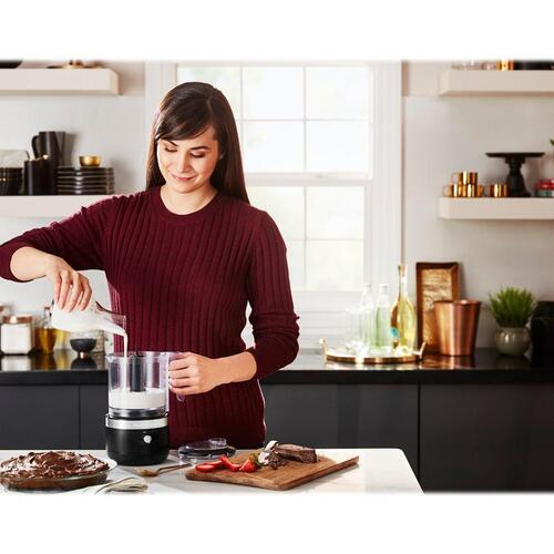 Minihakkeren KitchenAid – trådløs 1,19 l – mat sort