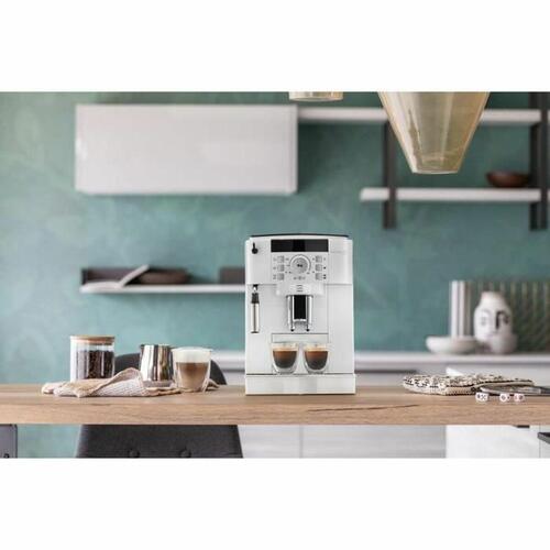 Kaffemaskine fuldautomatisk DeLonghi Magnifica S, 1450 W, hvid