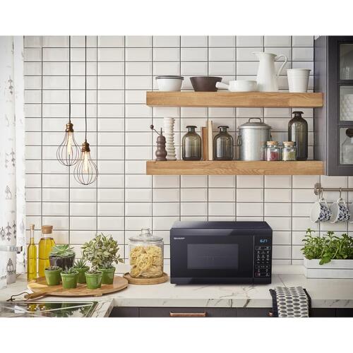Mikrobølgeovn med grill Sharp YC-MG02E-B – 20 l, sort