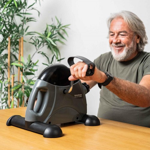 Motionscykel med pedaler til arme og ben - Velora 2100 med måtte