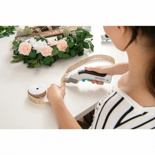 Elektrisk saks Black & Decker BCSC115-XJ med genopladeligt batteri