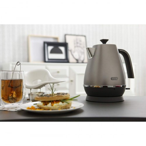 Elkedel DeLonghi KBI2001.S 1,7 l - 2000 W - sølv/krom