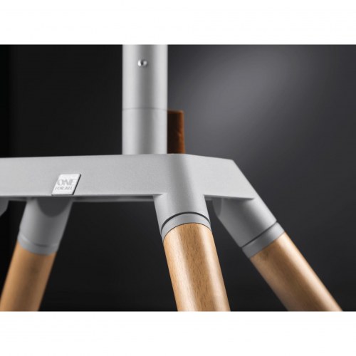 TV-stand One For All Tripod Quadpod – universel gulvholder 32–70"