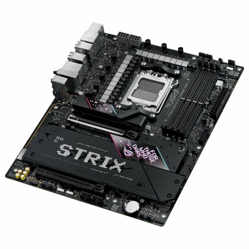 Bundkort Asus ROG Strix ATX til AMD AM5 (DDR5, Wi‑Fi 7)