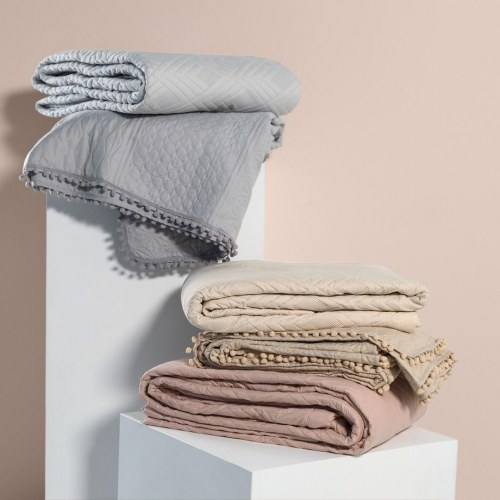 Sengetæppe i mikrofiber 240×260 grå - AmeliaHome Meadore