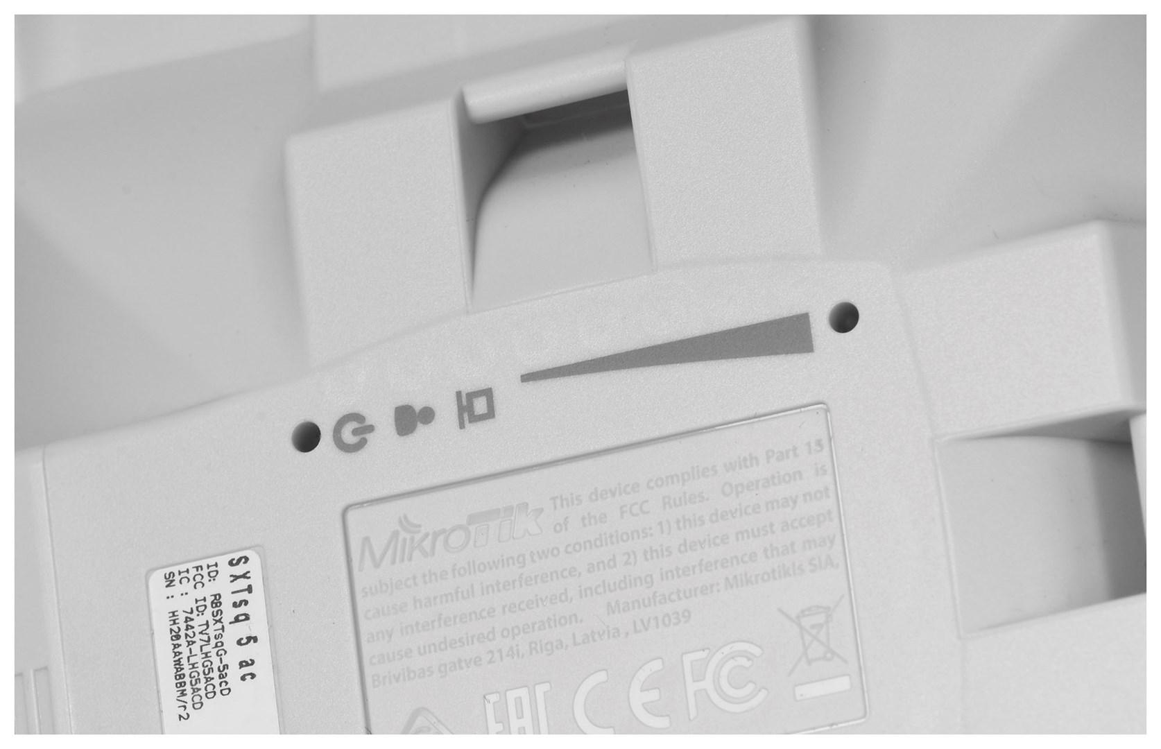 WiFi udendørs router Mikrotik SXTsq 5 GHz ac PoE - hvid billede