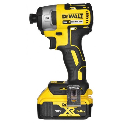 Slagskruemaskine og bore-/skruemaskine 18V DeWALT DCK266P2T - 2x5,0 Ah XR, kulfri