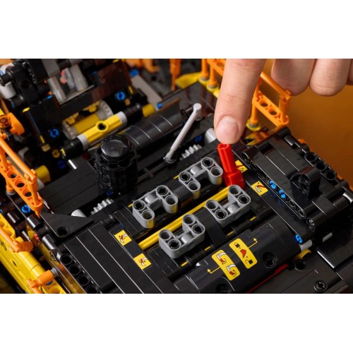 LEGO Technic Volvo EC500 Hybrid gravemaskine (42215)