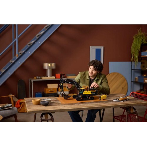 LEGO Technic Volvo EC500 Hybrid gravemaskine (42215)