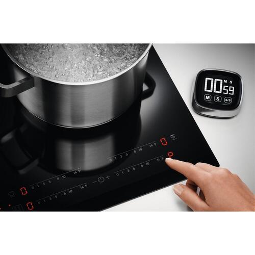 Induktionskogeplade 30 cm – Electrolux LIT30230C, sort, 2 zoner
