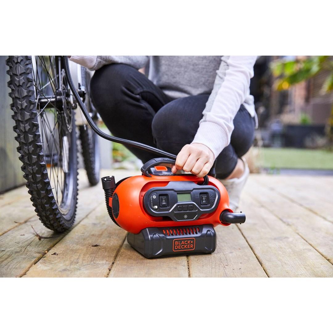 Kompressor til dæk - Black & Decker BDCINF18N, 160 l/min, 12 V/230 V billede