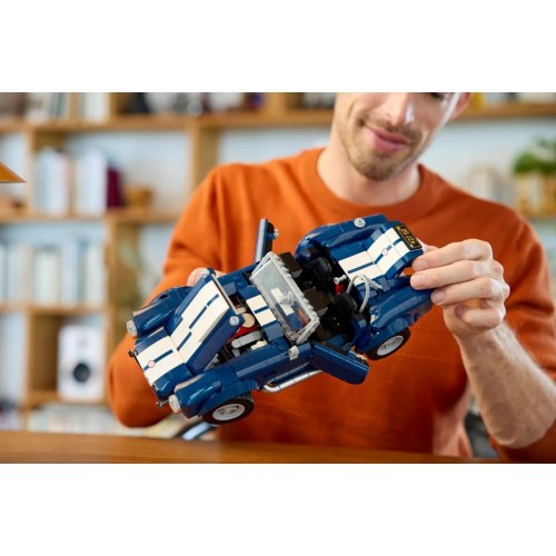 LEGO byggeri – LEGO Icons Shelby Cobra 427 S/C (10357)