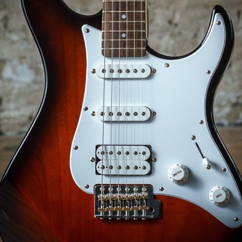 Elguitar Yamaha Pacifica 112J BL MKII - sort