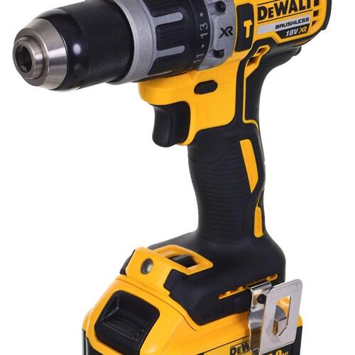 Boremaskine-sæt 18V DeWALT DCD796 + DCG405 med 2x5,0Ah (DCK208)