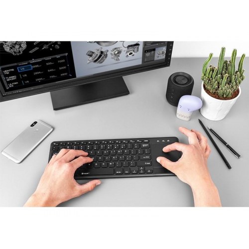 Trådløst tastatur med touchpad – Tracer, sort (RF 2,4 GHz)