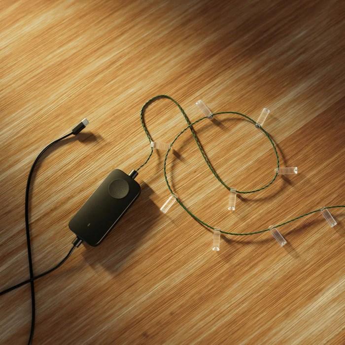 Juletræslys LED – Twinkly Candies, stearinlysform, 200 RGB, 12 m