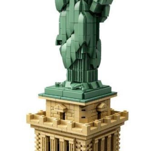 LEGO Architecture Frihedsgudinden 21042 byggesæt
