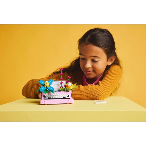 LEGO Creator 3-i-1 31169 Blomster-skrivemaskine