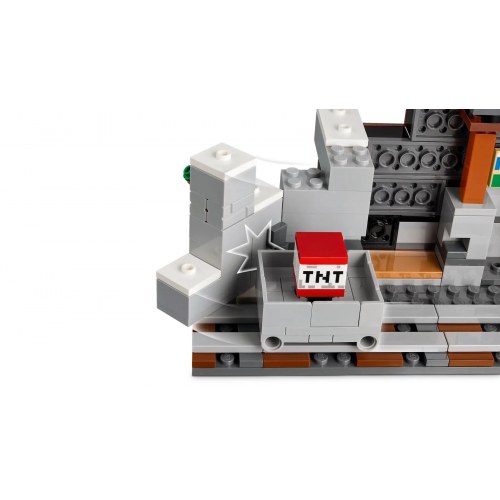 LEGO Minecraft 21277 Hakke-minen byggesæt (530 dele)