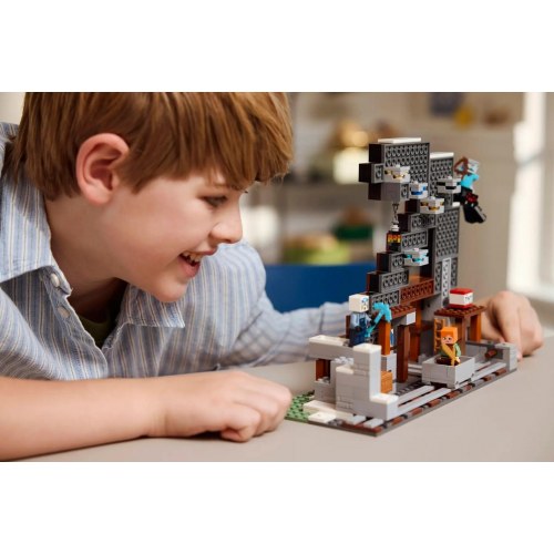 LEGO Minecraft 21277 Hakke-minen byggesæt (530 dele)