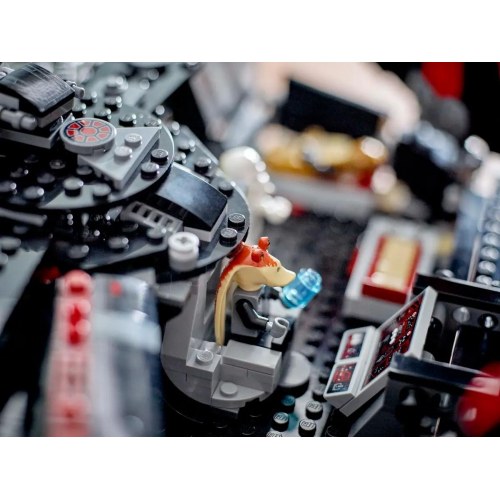 LEGO Star Wars 75389 The Dark Falcon byggesæt (10+)