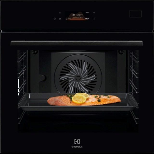 Indbygningsovn Electrolux LOB8S38Z 70 l – sort, 3.500 W