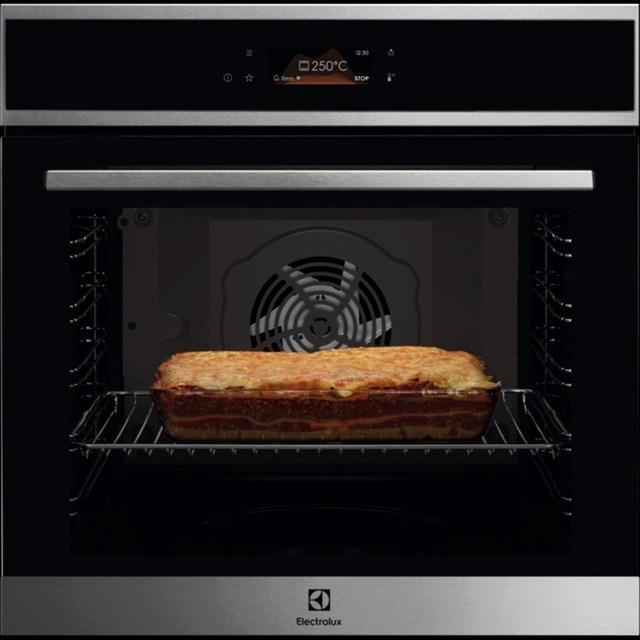 Indbygningsovn Electrolux LOE8F38X 72 l – sort/stål