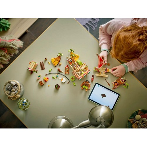 LEGO Disney byggesæt – Kakamora Barge (43258)