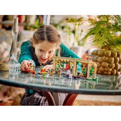 LEGO Harry Potter Hogwarts slot – Urtebotanik-time (76445)