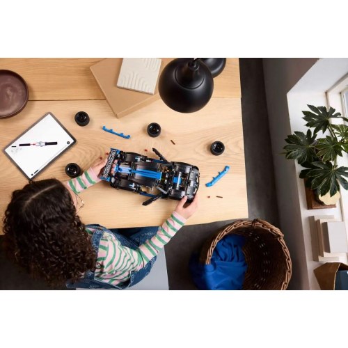 LEGO Technic Porsche GT4 e-Performance Racerbil 42176