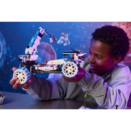 LEGO Technic rumkøretøj 42211 Lunar Outpost Moon Rover
