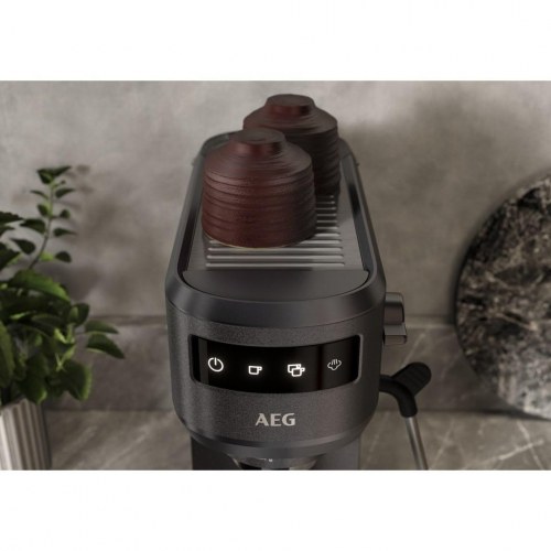 Espressomaskine AEG EC6-1-6BST - manuel, 1 l