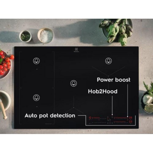Induktionskogeplade Electrolux Serie 700, 60 cm, 4 zoner, sort glas