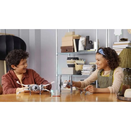 LEGO Star Wars TIE Fighter & X-Wing Mash-up (75393)