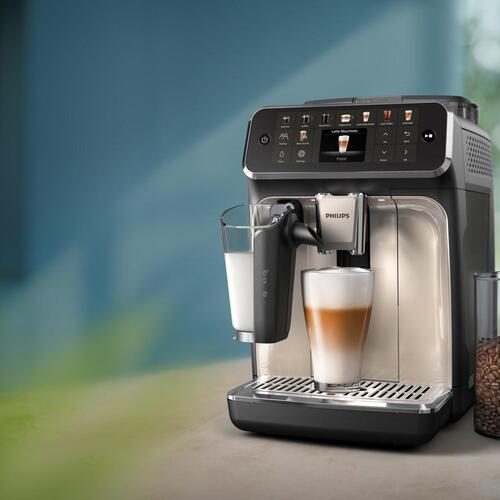 Kaffemaskine fuldautomatisk – Philips 5500 EP5547/90, 1,8 l espressomaskine