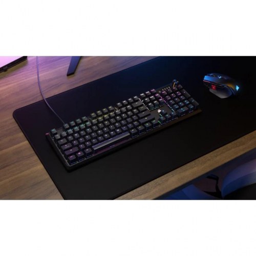Gaming tastatur Corsair K70 CORE RGB, mekanisk, kablet, USB Type-A, sort, MLX Red
